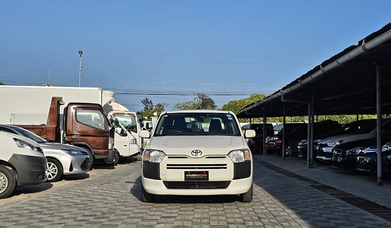 2019 Toyota Probox GL image-2
