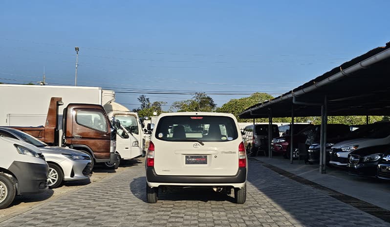 2019 Toyota Probox GL image-5