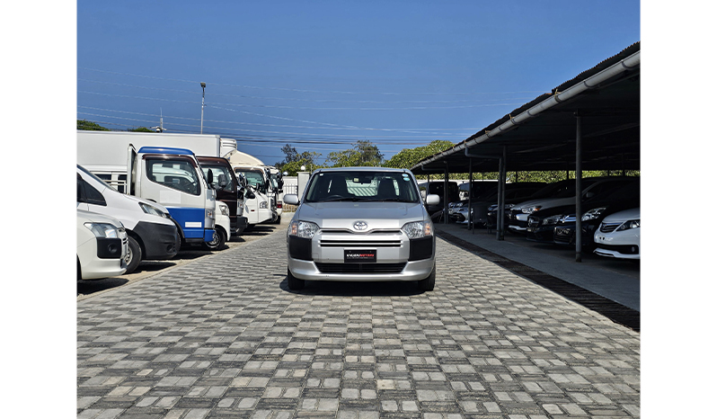 2019 Toyota Succeed UL-X image-2