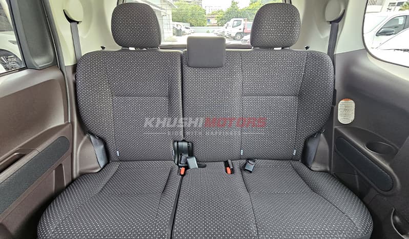 2018 Toyota Porte F image-9