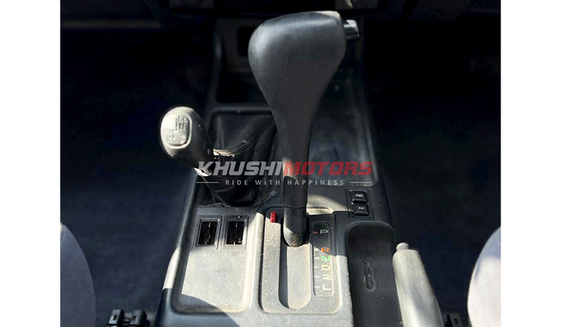 1998 Toyota Land Cruiser Prado image-12