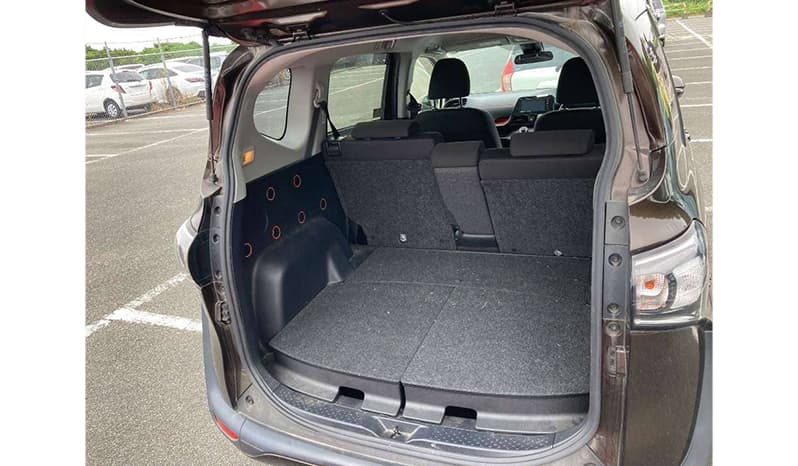 2019 Toyota Sienta Fanbase X image-9