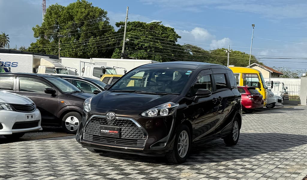 2019 Toyota Sienta Fanbase X image-11