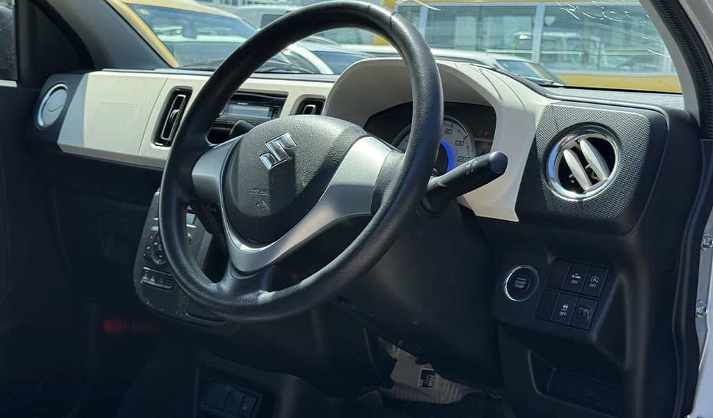 2018 Suzuki Alto X image-7