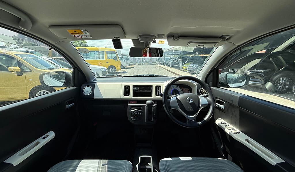 2018 Suzuki Alto X image-8