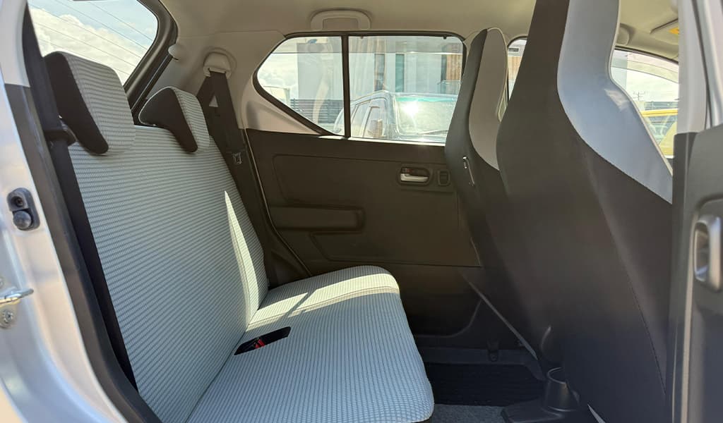 2018 Suzuki Alto X image-10