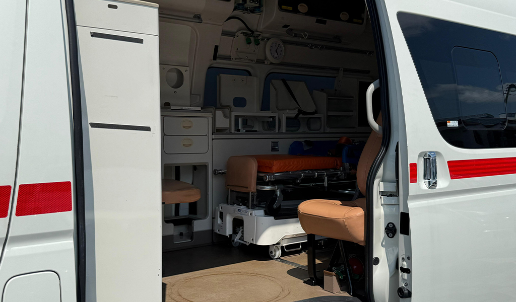 2018 Toyota Hiace Ambulance image-12