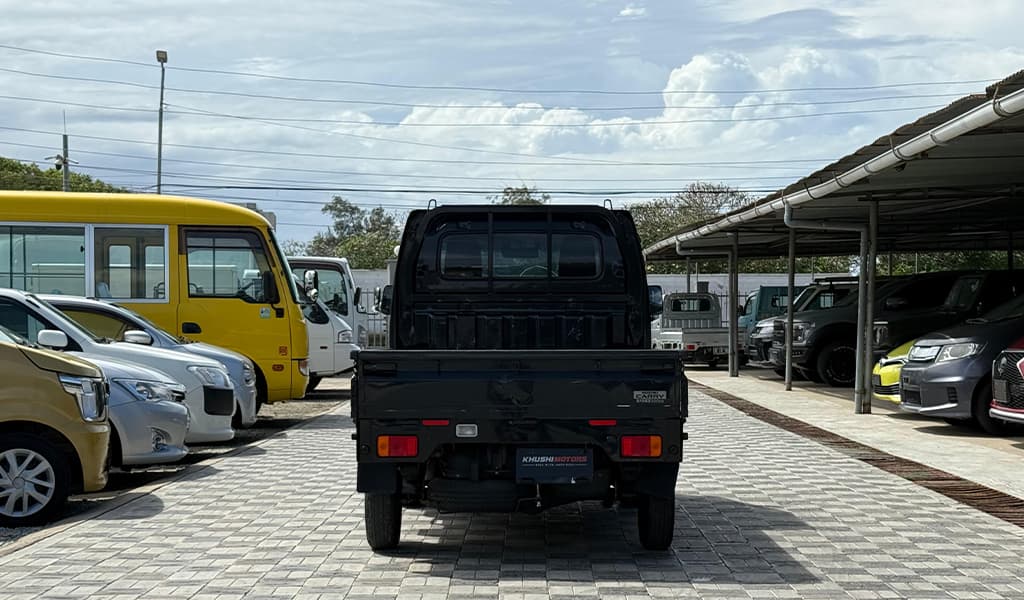 2018 Suzuki Carry 2 Ton image-5