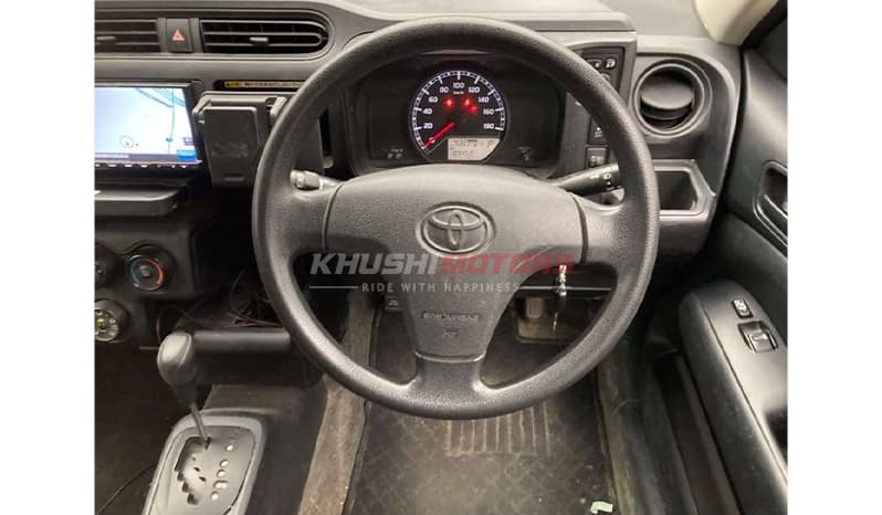 2019 Toyota Probox DX Comfort image-6