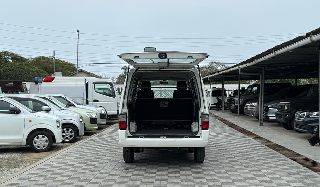 2018 Mazda Bongo DX image-12