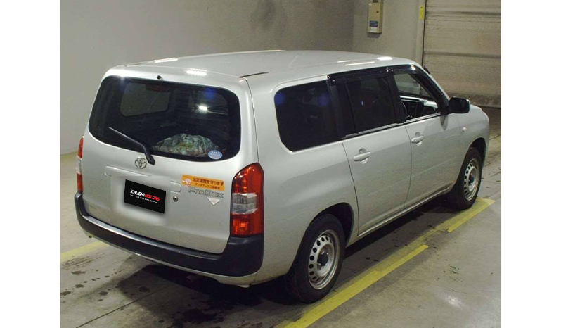 2018 Toyota Probox GL image-3