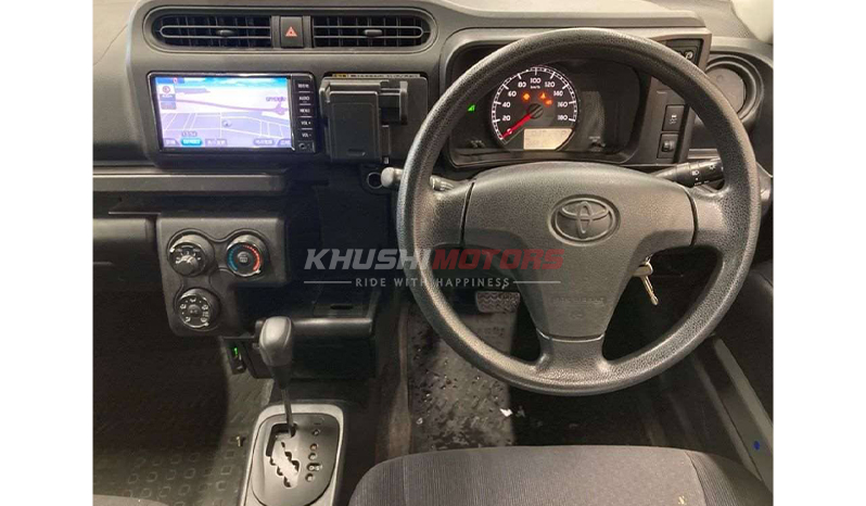 2018 Toyota Probox GL image-6