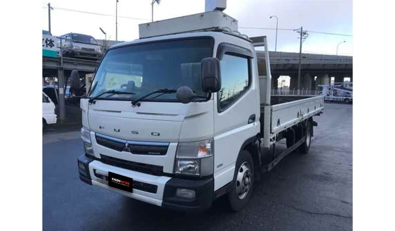 2019 Mitsubishi Canter image-3