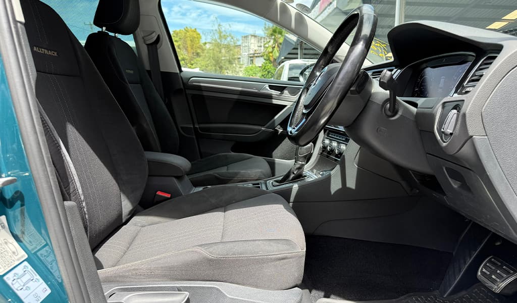2018 Volkswagen Golf Alltrack TSI 4 Motion image-13