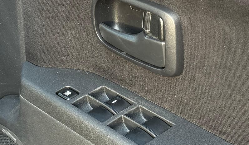 2018 Mitsubishi Delica M image-18