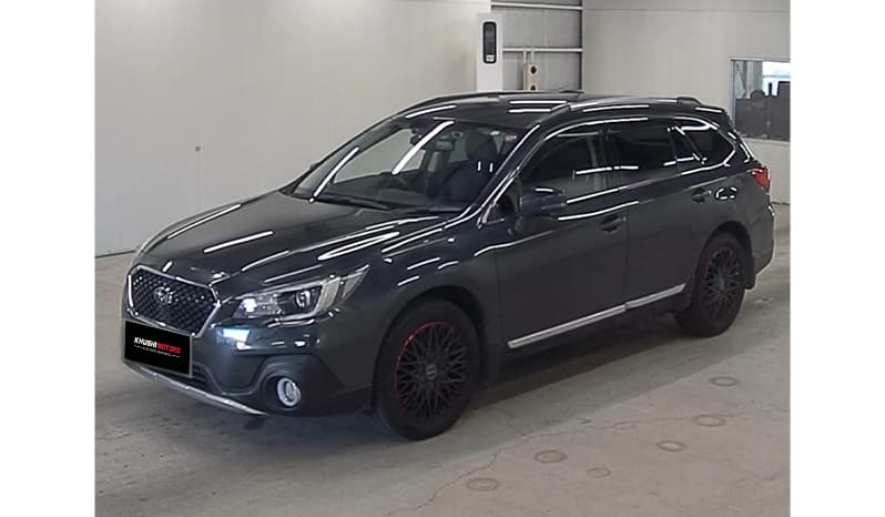 2018 Subaru Outback Limited image-3