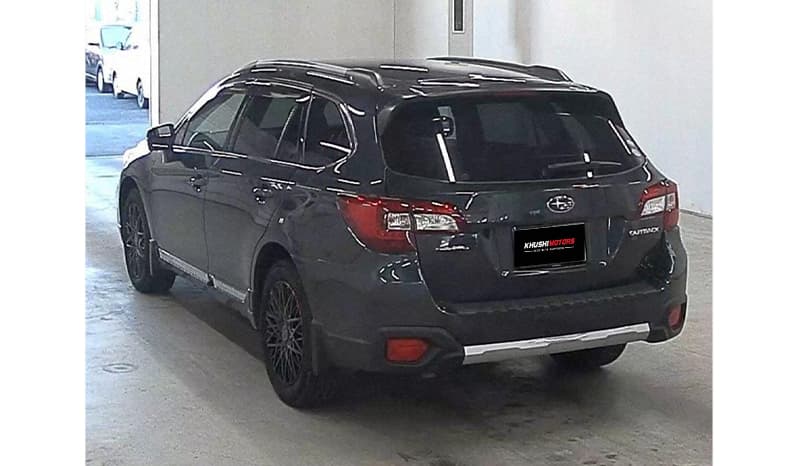 2018 Subaru Outback Limited image-4