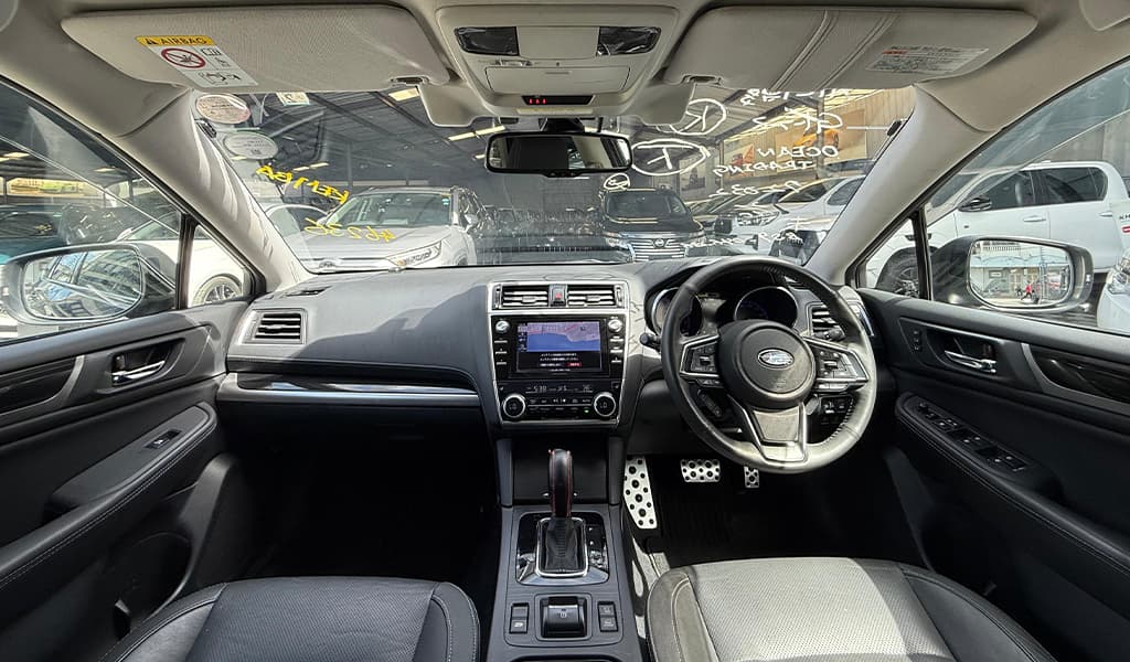 2018 Subaru Outback Limited image-13