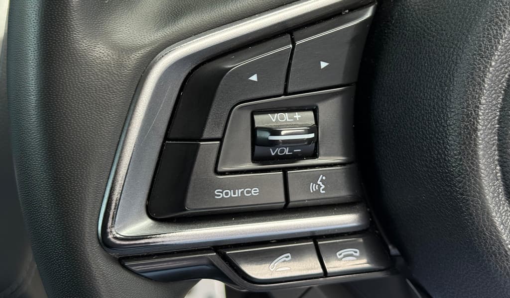 2018 Subaru Outback Limited image-14
