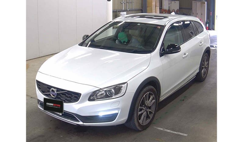 2018 Volvo V60 image-3