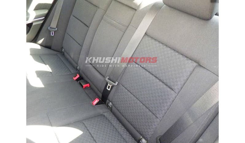 2011 Mercedes-Benz E-Class E250 image-6