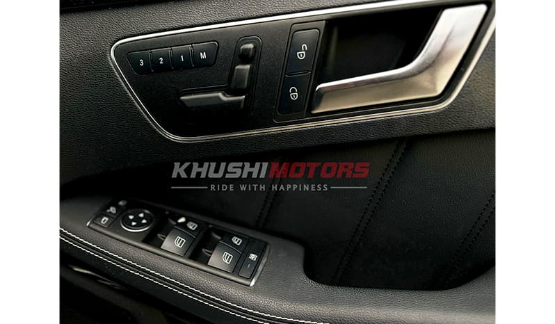 2011 Mercedes-Benz E-Class E250 image-12