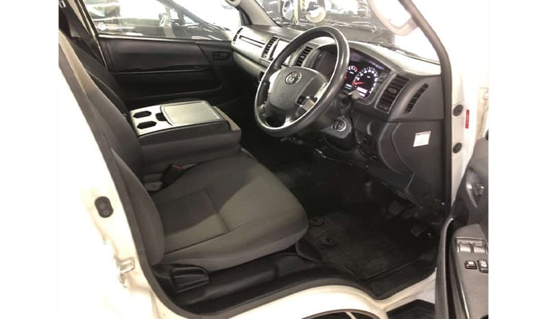 2018 Toyota Hiace image-6