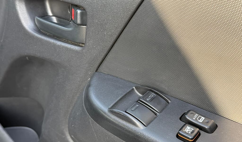2018 Toyota Hiace image-22