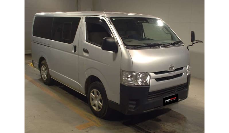 2018 Toyota Hiace image-4