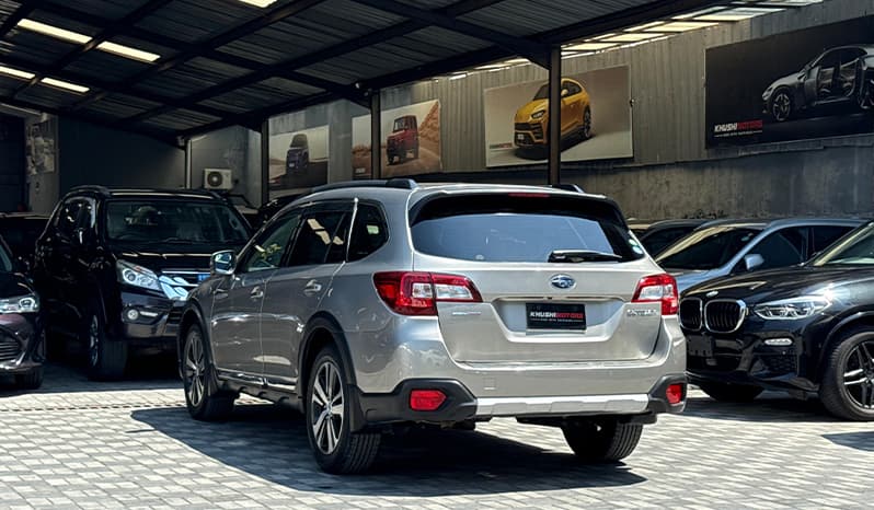 2018 Subaru Outback Limited image-10
