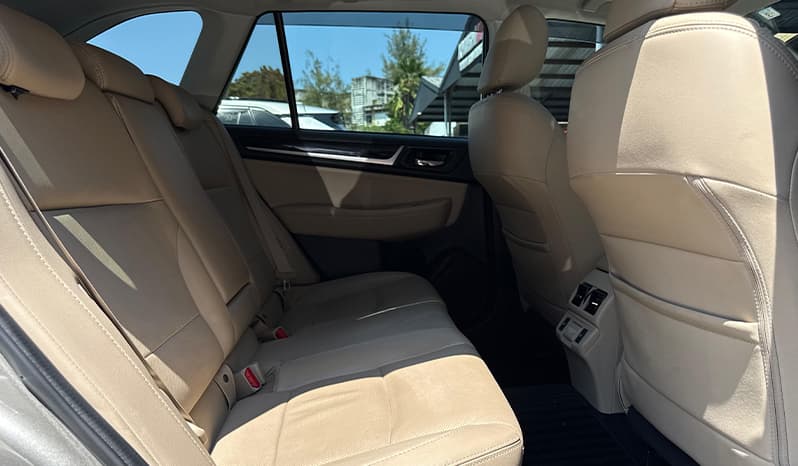 2018 Subaru Outback Limited image-15