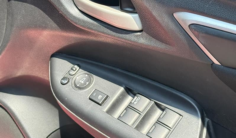 2018 Honda Fit GF image-17