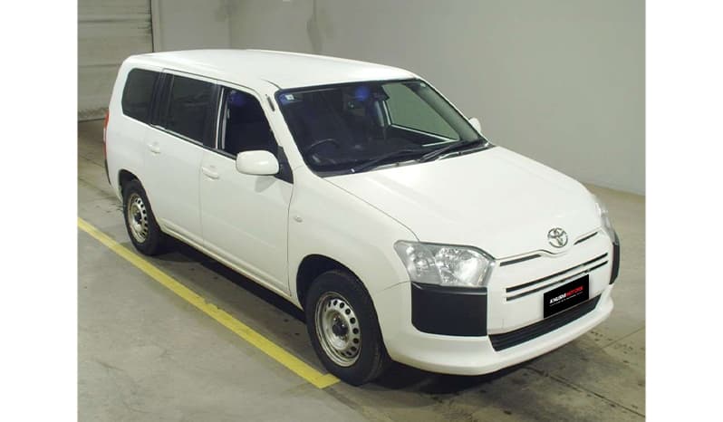 2018 Toyota Succeed UL-X image-1