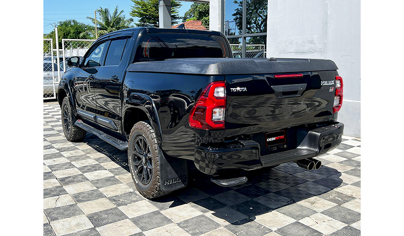 2022 Toyota Hilux image-4