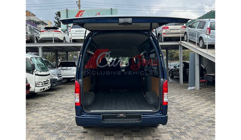 2016 Toyota Hiace DX image-6