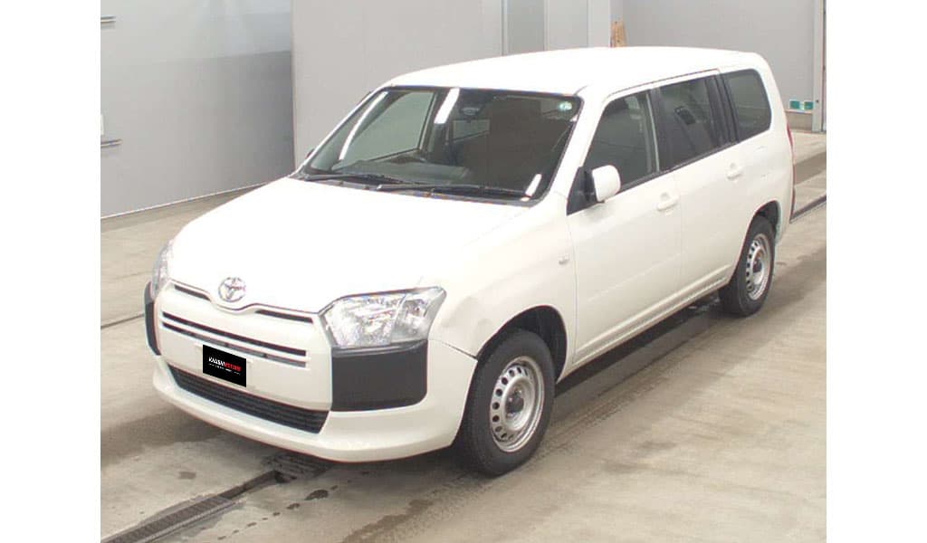 2018 Toyota Probox image-2