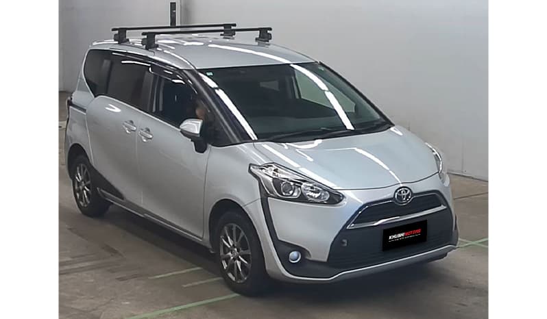 2018 Toyota Sienta image-2