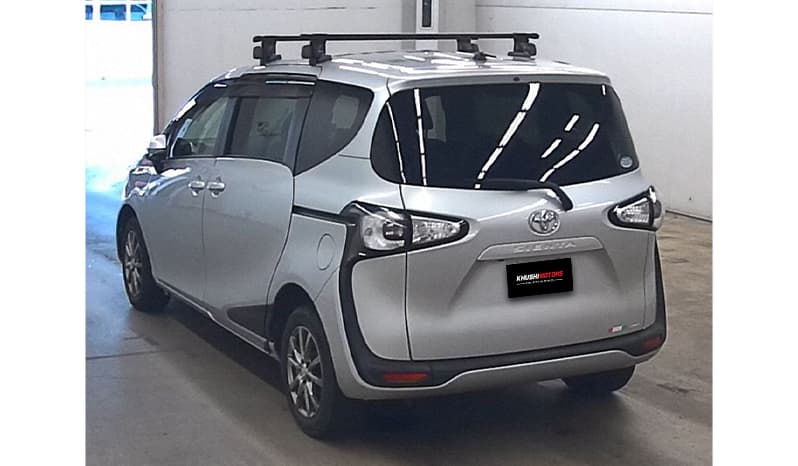 2018 Toyota Sienta image-3