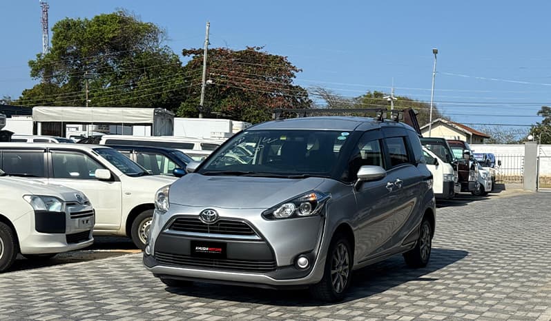 2018 Toyota Sienta image-9