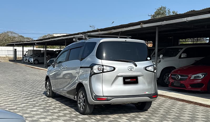 2018 Toyota Sienta image-10