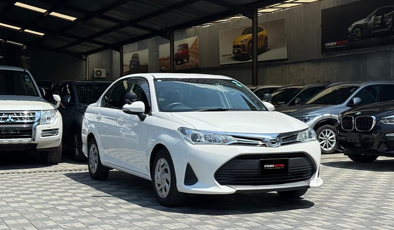 2018 Toyota Corolla Axio image-1