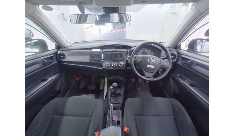 2018 Toyota Corolla Axio image-3