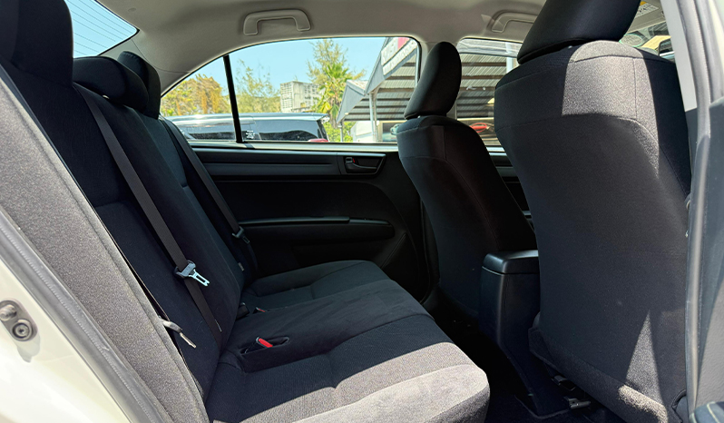 2018 Toyota Corolla Axio image-15
