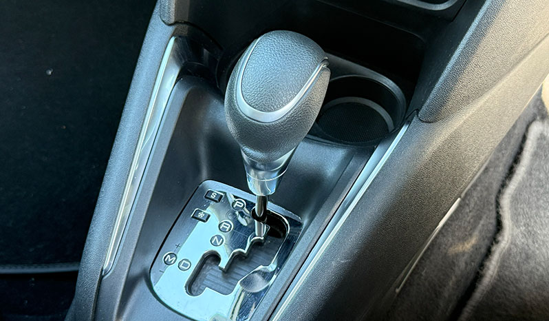 2018 Peugeot 208 Style image-8