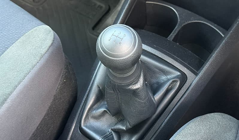 2018 Toyota Corolla Axio image-9