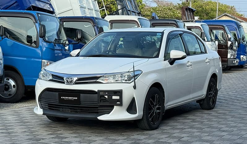 2018 Toyota Corolla Axio image-15