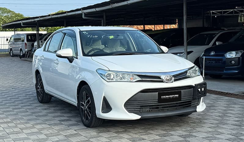 2018 Toyota Corolla Axio image-17