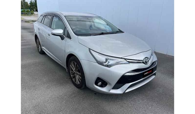2018 Toyota Avensis image-1