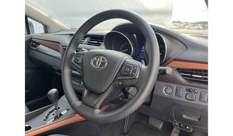 2018 Toyota Avensis image-4