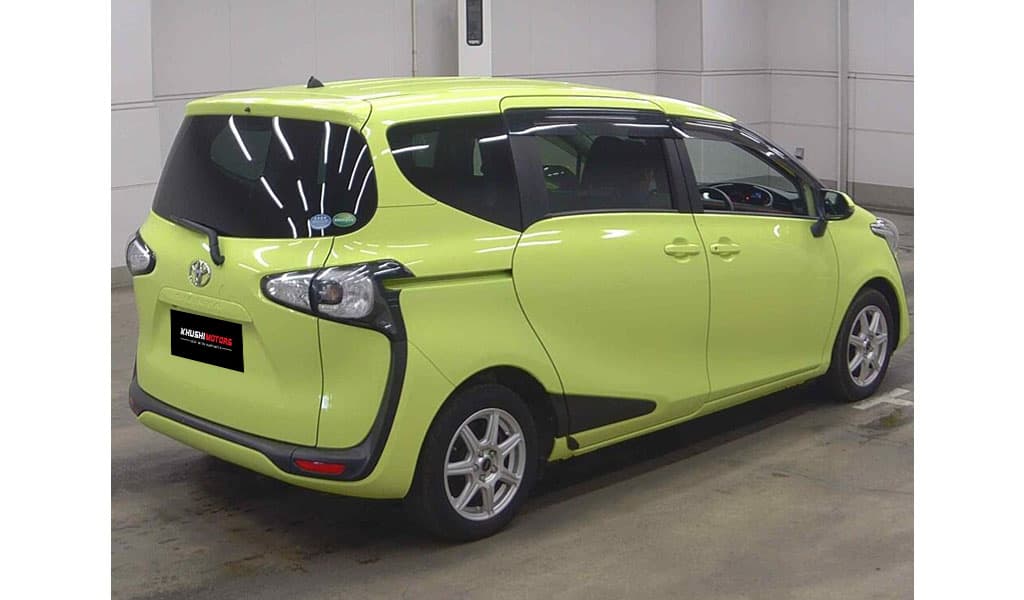 2018 Toyota Sienta image-5